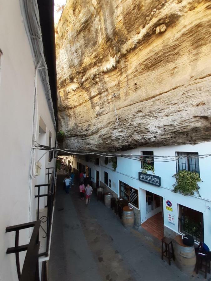 La Roca Encantada Setenil De Las Bodegas Buitenkant foto